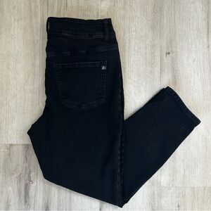 Maurices Women's High Rise Black Skinny Jeans